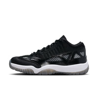 Air Jordan 11 Retro Low IE - Black/White