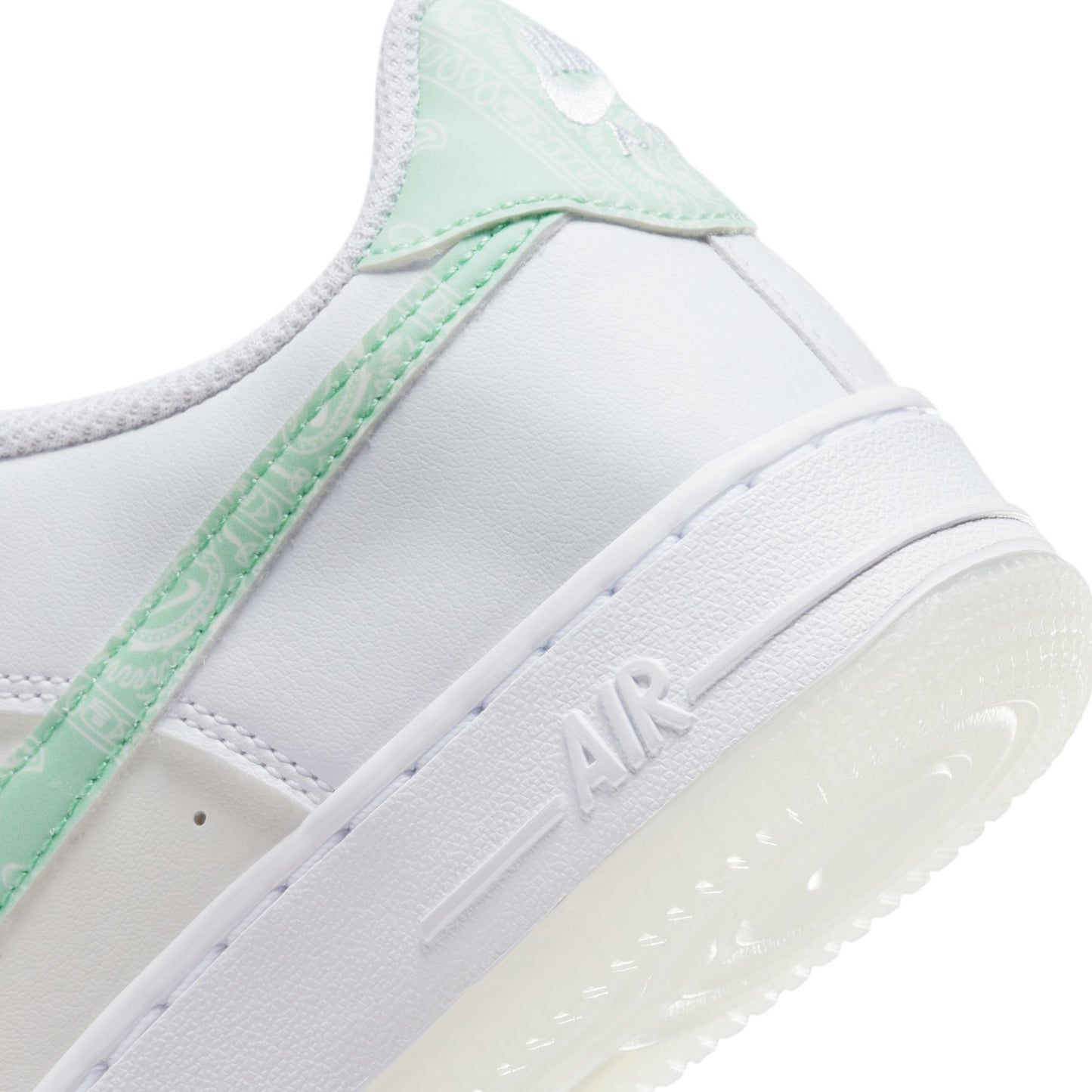 Big Kid's Nike Air Force 1 LV8 - White/Mint Foam