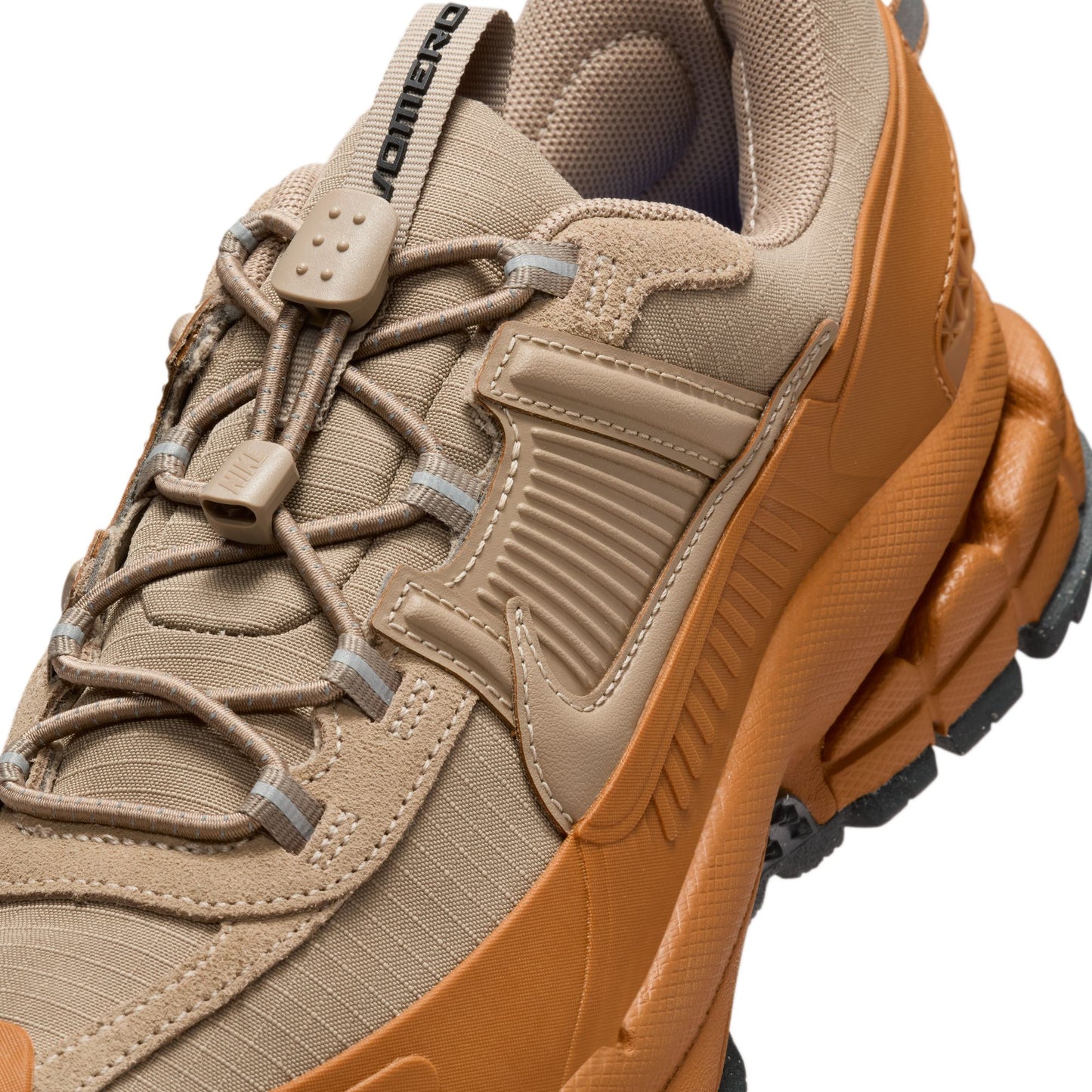 Women's Nike Zoom Vomero Roam - "Flax"