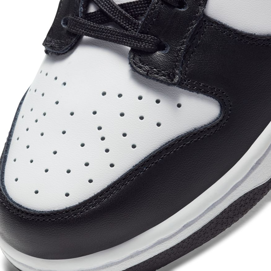 Nike Women's Dunk Low - White/Black