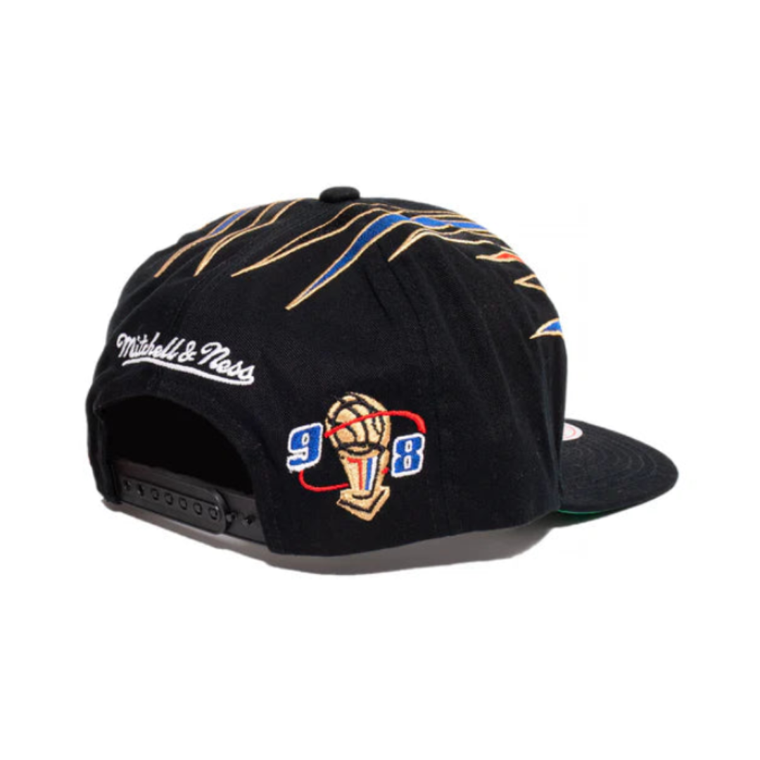 Mitchell & Ness Chicago Bulls Champions Hat - "Black"