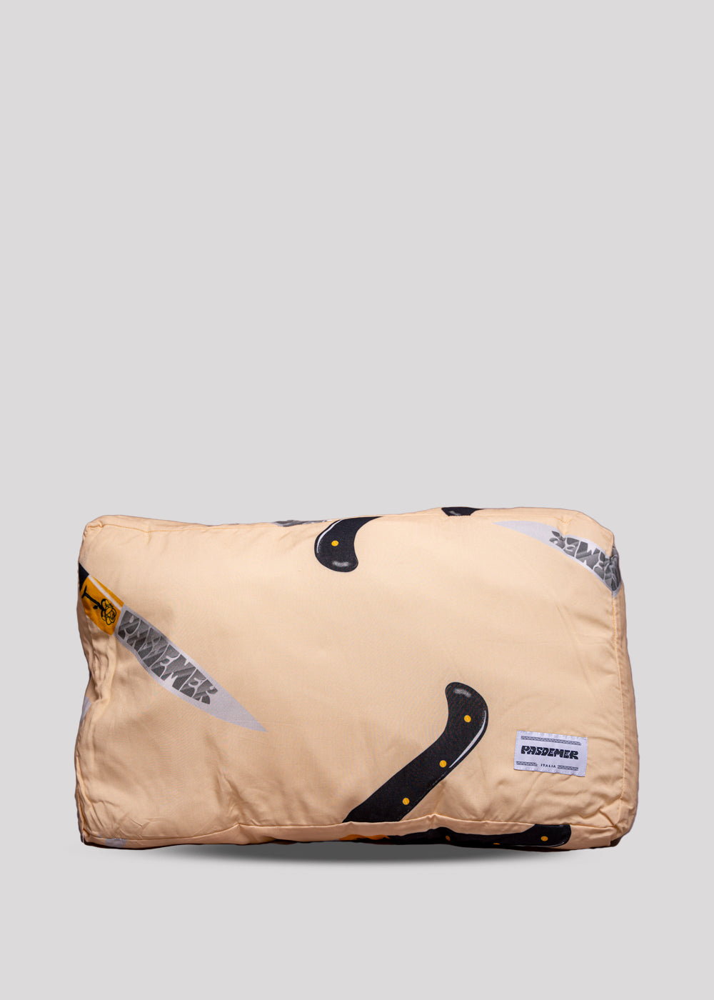 PASDEMER KNIVES PILLOW